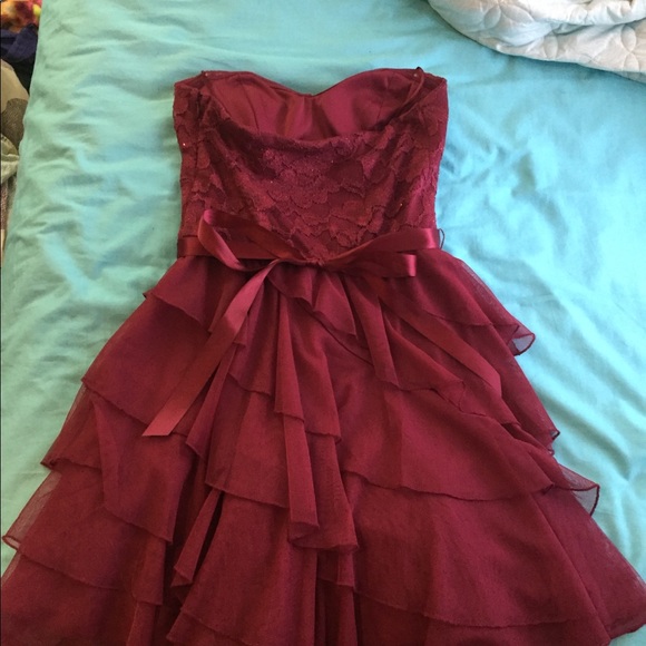 HOCO SALE MUST GO fuchsia homecoming dress - Picture 4 of 7